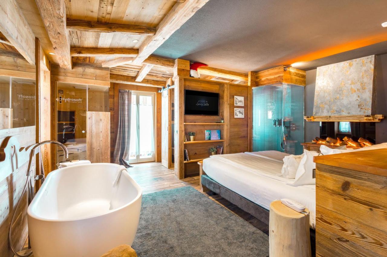 John Luxury Suites 폴가리아 외부 사진