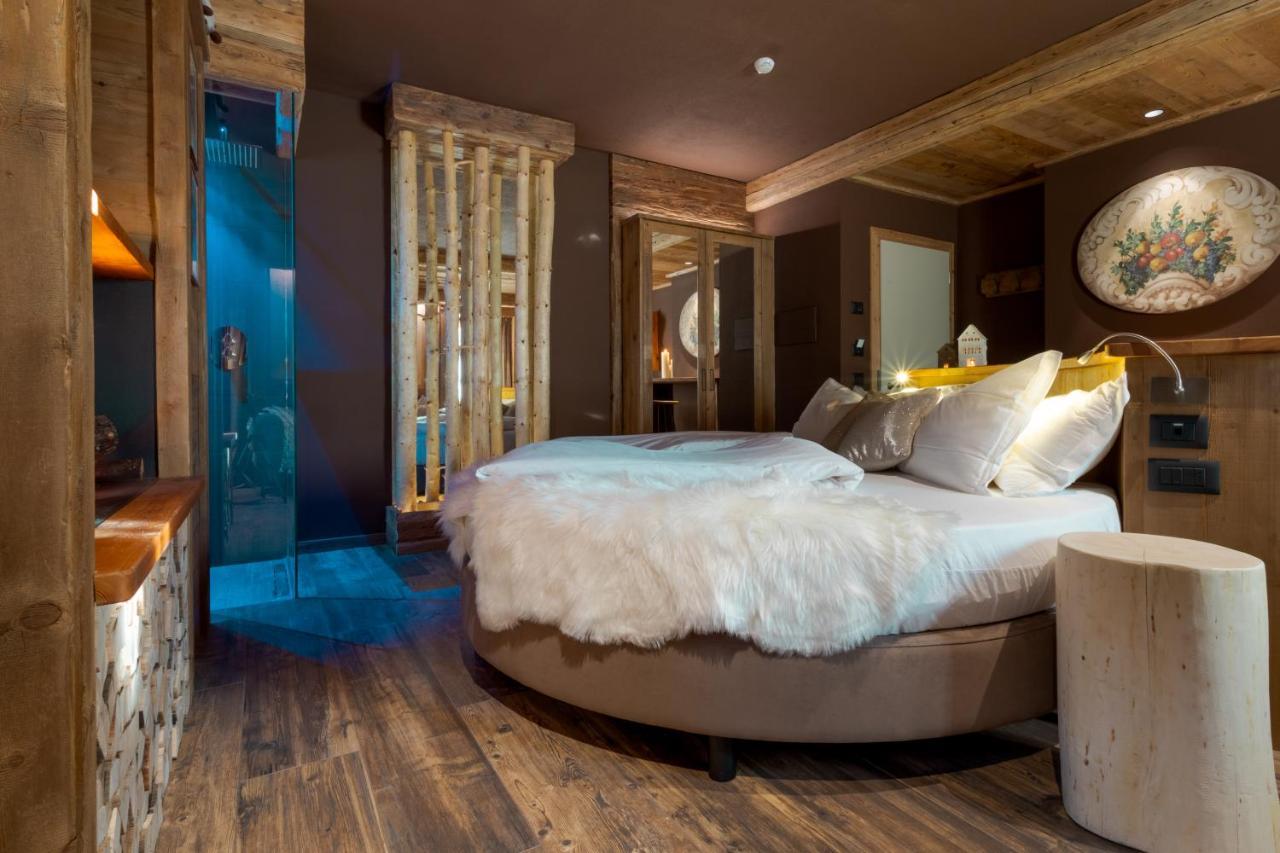 John Luxury Suites 폴가리아 외부 사진