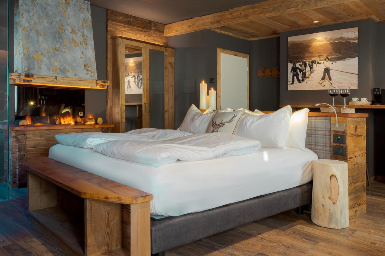 John Luxury Suites 폴가리아 외부 사진