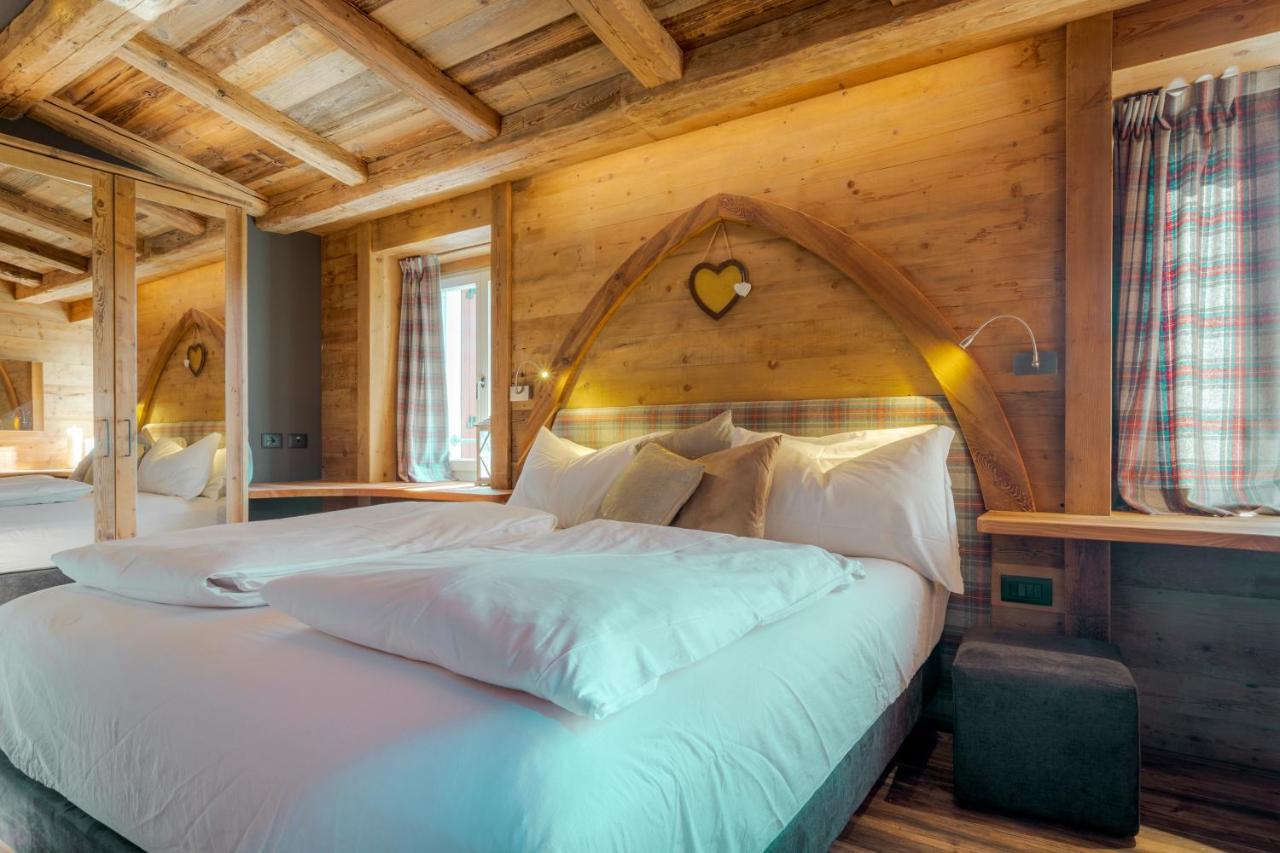 John Luxury Suites 폴가리아 외부 사진